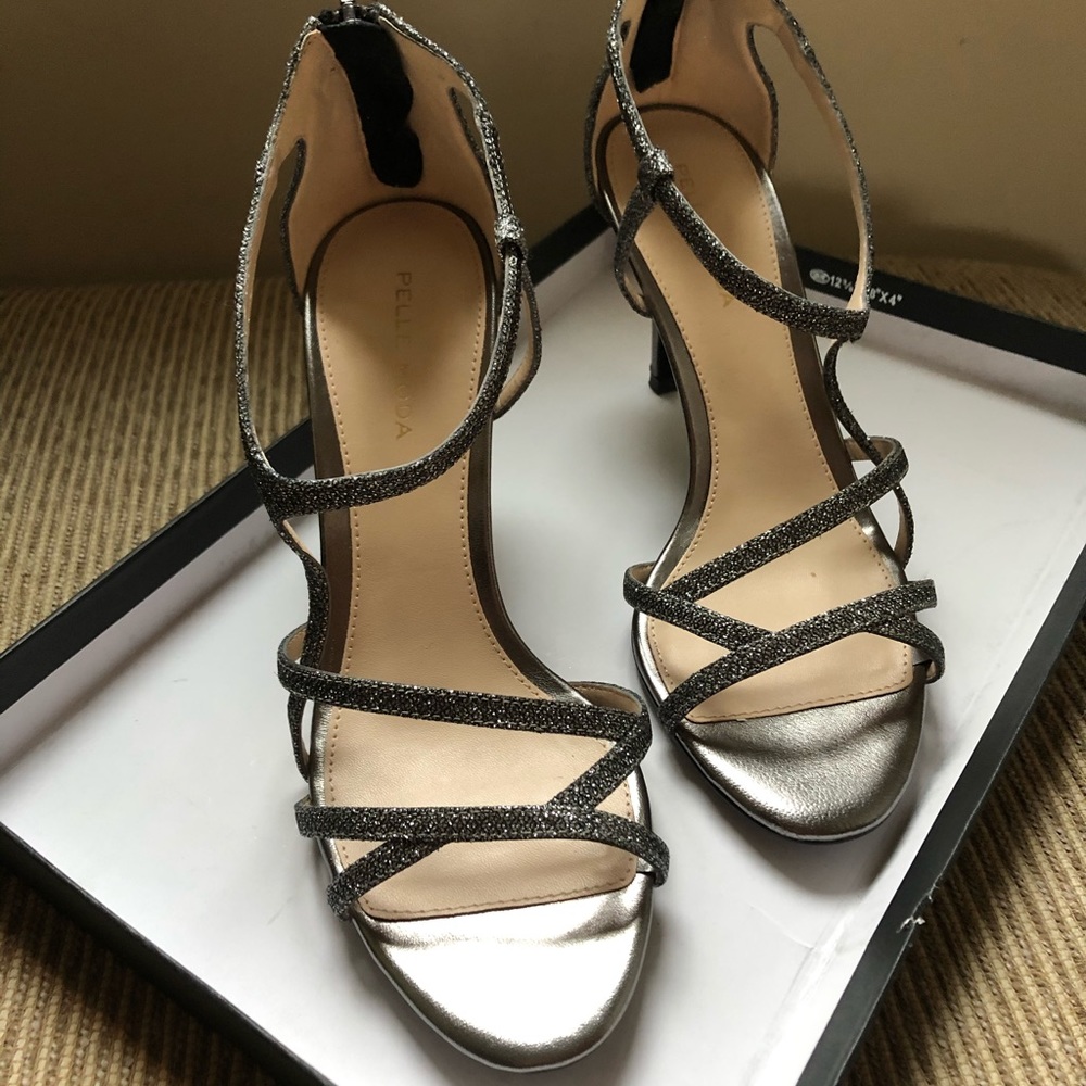 Pelle Moda Metallic Formal shoes - NEW